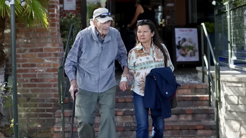 Gene Hackman and Betsy Arakawa